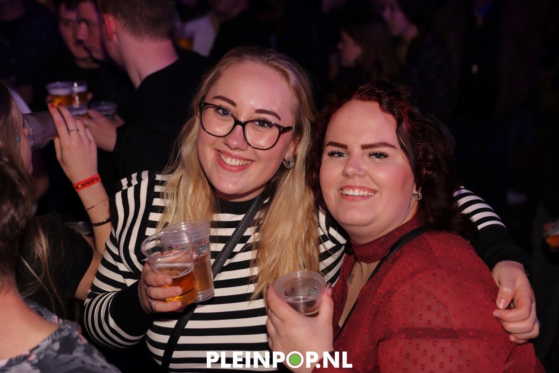 V R I J D A G     (97)